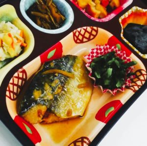 ライフデリの鯖の生姜煮